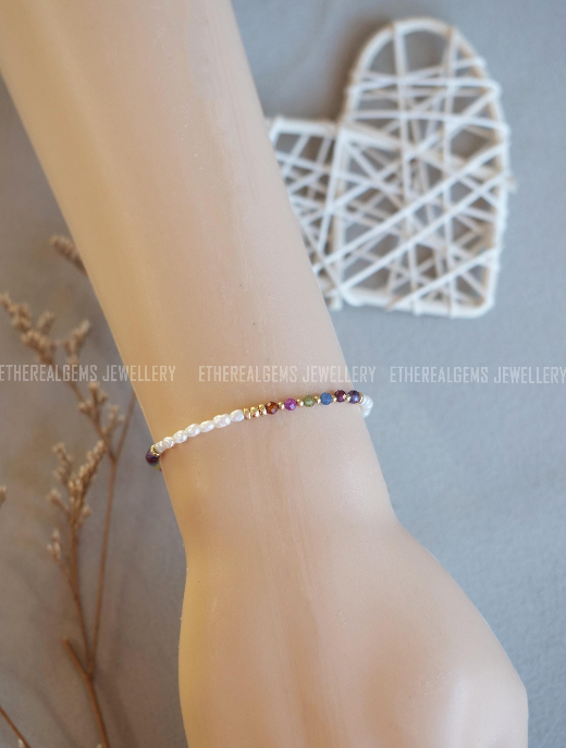 Tiny Freshwater Pearl bracelet, Gemstone Bracelet, Half half bracelet, Multicolour bracelet, Dainty bracelet, Statement bracelet, Gift