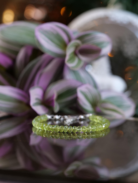 Peridot 5 mm Beaded Natural Gemstone Sterling Silver / 14ct Gold Filled Elastic Bracelet, Genuine Top Grade Gift Jewellery,August Birthstone