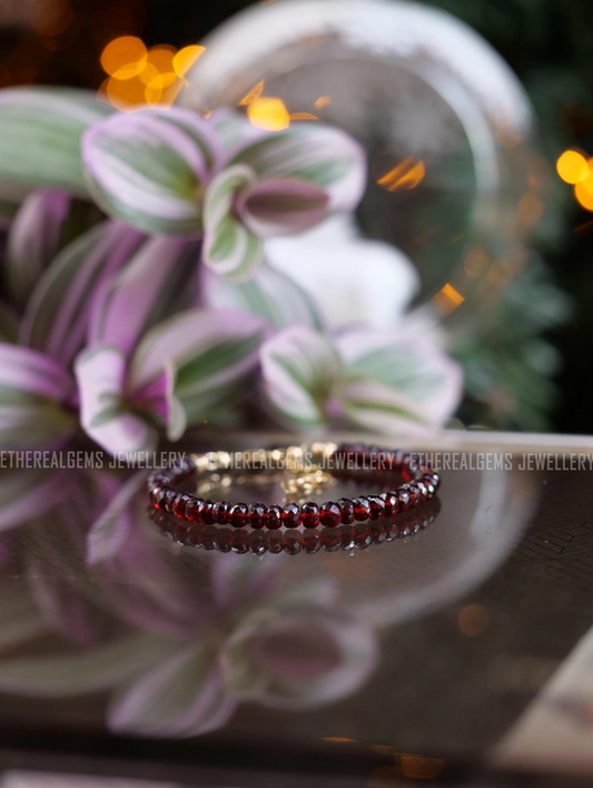 Hessonite Garnet 5 mm Beaded Natural Gemstone Sterling Silver / 14ct Gold Filled Elastic Bracelet, Top  Gift Jewelry, January birthstone