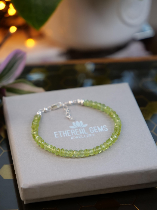 Peridot 5 mm Beaded Natural Gemstone Sterling Silver / 14ct Gold Filled Elastic Bracelet, Genuine Top Grade Gift Jewellery,August Birthstone